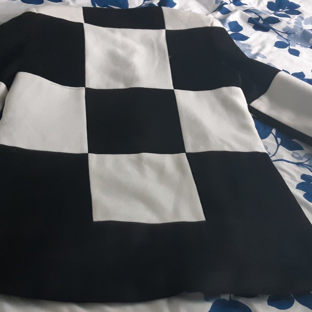 jacket - Picture 4 of 4